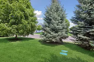 12405 Bataan St NE, Blaine, MN 55449 - Photo 15