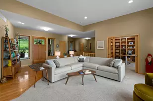 1314 Mayflower Dr, Northfield, MN 55057 - Photo 5
