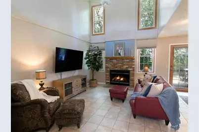 8133 Curtis Lane, Eden Prairie, MN 55347 - Photo 5