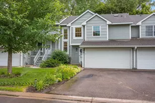 8133 Curtis Ln, Eden Prairie, MN 55347 - Photo 1