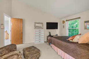 8133 Curtis Ln, Eden Prairie, MN 55347 - Photo 17