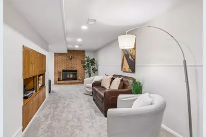 9840 Brookside Avenue S, Bloomington, MN 55431 - Photo 35