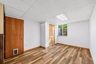 128 Hubbell St, Duluth, MN 55803 - Photo 19