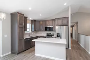 440 Prairie View Dr, Cologne, MN 55322 - Photo 11