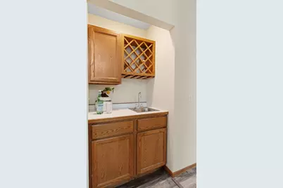 547 Abbey Way, Mendota Heights, MN 55120 - Photo 23