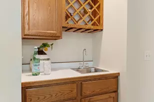 547 Abbey Way, Mendota Heights, MN 55120 - Photo 23