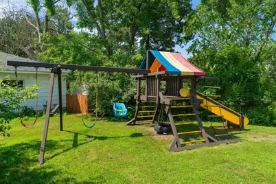 8516 Rich Avenue S, Bloomington, MN 55437 - Photo 23