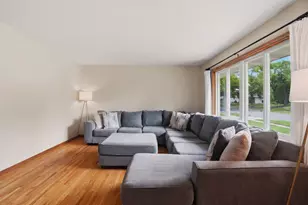 8516 Rich Ave S, Bloomington, MN 55437 - Photo 3