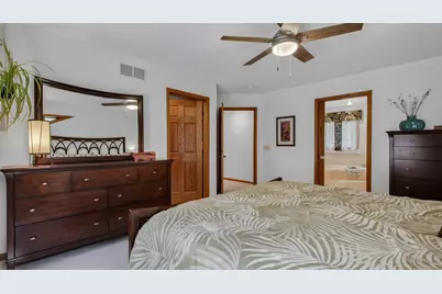 1224 Red Maple Ridge, Eau Claire, WI 54703 - Photo 23