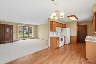 20597 Iceland Ave, Lakeville, MN 55044 - Photo 7