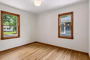 4954 Logan Ave N, Minneapolis, MN 55430 - Photo 9