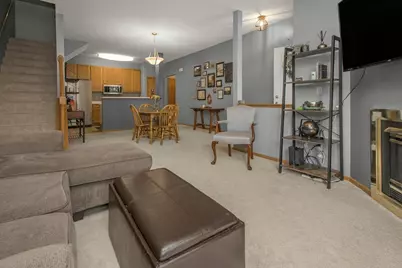 15634 Garnet Way #21, Apple Valley, MN 55124 - Photo 5