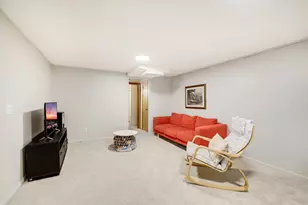 3609 Violet Ave N, Brooklyn Center, MN 55429 - Photo 23