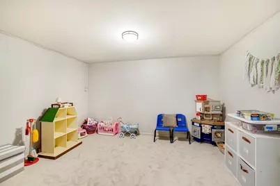 3609 Violet Avenue N, Brooklyn Center, MN 55429 - Photo 27