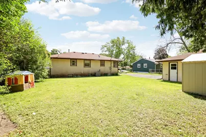 3609 Violet Avenue N, Brooklyn Center, MN 55429 - Photo 35