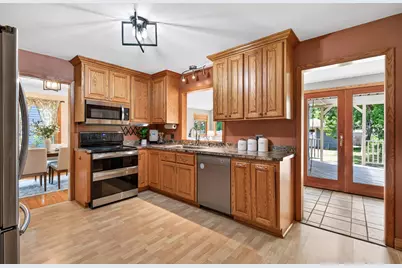 4621 Ewing Avenue N, Robbinsdale, MN 55422 - Photo 7