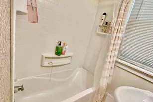157 Lexington Parkway S, Saint Paul, MN 55105 - Photo 39