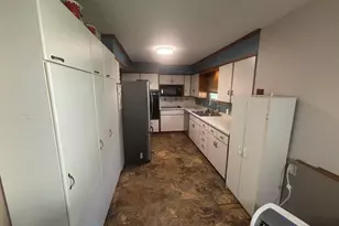1421 Vista Ln, Willmar, MN 56201 - Photo 9