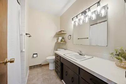 2844 Hickory Street N, Fargo, ND 58102 - Photo 27