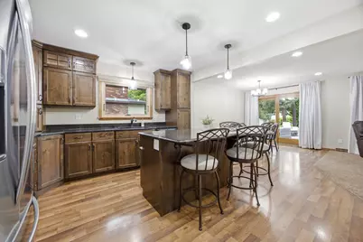 2844 Hickory Street N, Fargo, ND 58102 - Photo 5