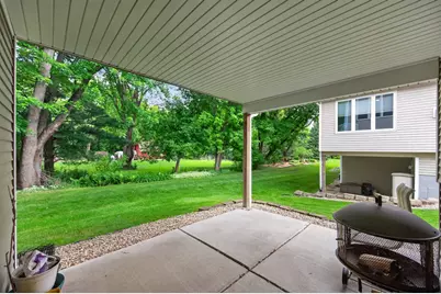 5026 Grenadier Avenue N, Oakdale, MN 55128 - Photo 51