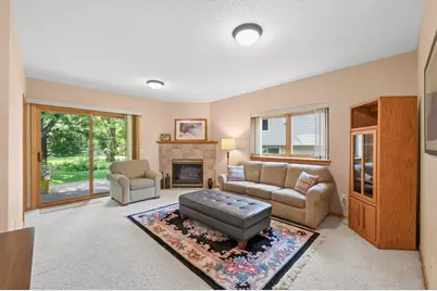 5026 Grenadier Avenue N, Oakdale, MN 55128 - Photo 35