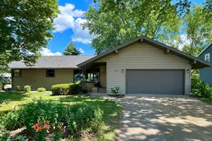 403 S Paffrath Ave, Springfield, MN 56087 - Photo 1