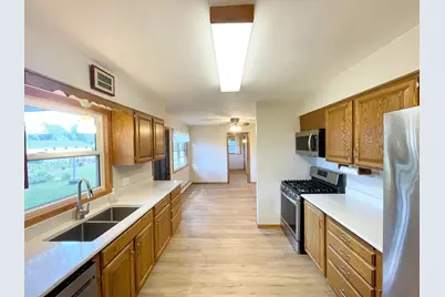 403 S Paffrath Avenue, Springfield, MN 56087 - Photo 15