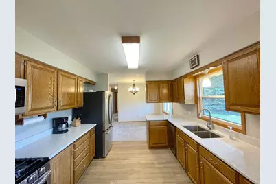 403 S Paffrath Avenue, Springfield, MN 56087 - Photo 13