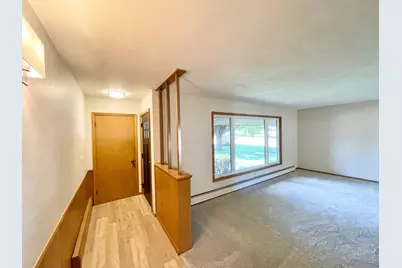 403 S Paffrath Avenue, Springfield, MN 56087 - Photo 7
