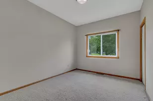 1012 Cory Ln, Saint Cloud, MN 56303 - Photo 17