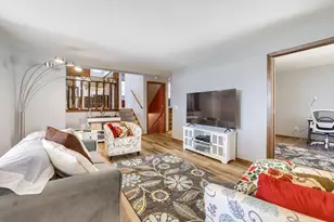 18127 Flanders St NE, East Bethel, MN 55092 - Photo 9