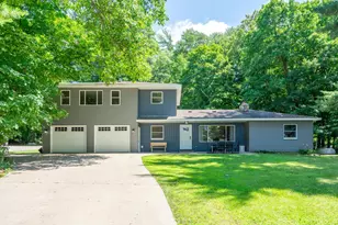 30784 E Cottonwood Rd, Cushing, MN 56443 - Photo 1