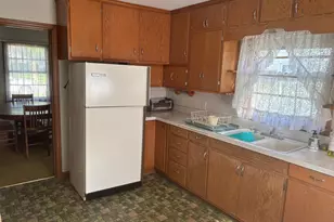 307 11th St N, Benson, MN 56215 - Photo 9