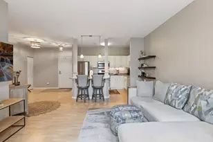 2803 E 38th St, Minneapolis, MN 55406 - Photo 11
