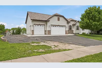 29661 Shoreview Circle, Lindstrom, MN 55045 - Photo 3
