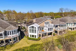 726 Widsten Cir, Wayzata, MN 55391 - Photo 3