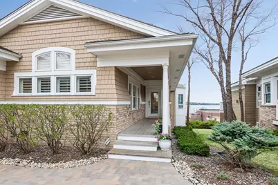 726 Widsten Circle, Wayzata, MN 55391 - Photo 5