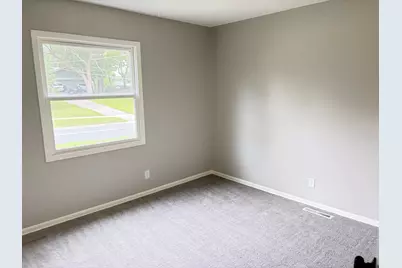 41 117th Avenue NE, Blaine, MN 55434 - Photo 9