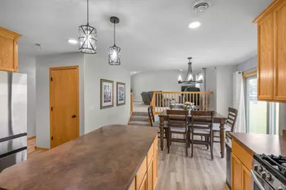 867 160th Lane NW, Andover, MN 55304 - Photo 9