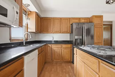 1918 Delaware Avenue, West Saint Paul, MN 55118 - Photo 11
