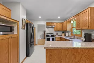 3287 Churchill Dr, Woodbury, MN 55125 - Photo 17