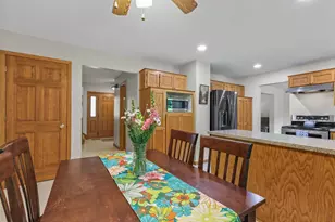 3287 Churchill Dr, Woodbury, MN 55125 - Photo 19