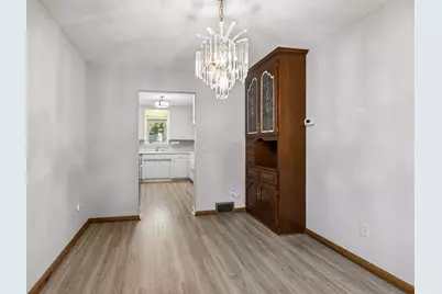 9116 34 1/2 Avenue N, New Hope, MN 55427 - Photo 13