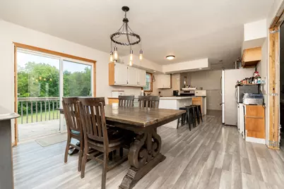 38653 Woodview Circle, Le Center, MN 56057 - Photo 9