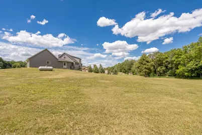 38653 Woodview Circle, Le Center, MN 56057 - Photo 37