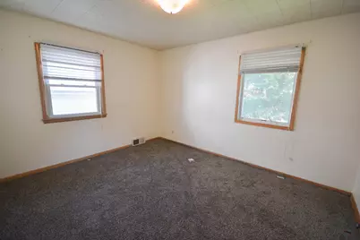 1013 9th Street NE, Rochester, MN 55906 - Photo 17