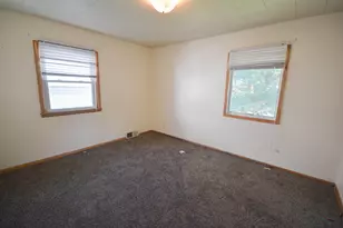 1013 9th St NE, Rochester, MN 55906 - Photo 17