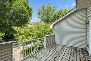 306 Brickyard Dr, Chaska, MN 55318 - Photo 37