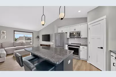 4621 Alan Lane NW, Rochester, MN 55901 - Photo 3